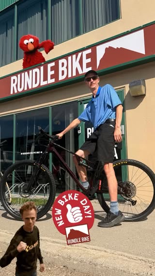 Rundle Bike customer pickup